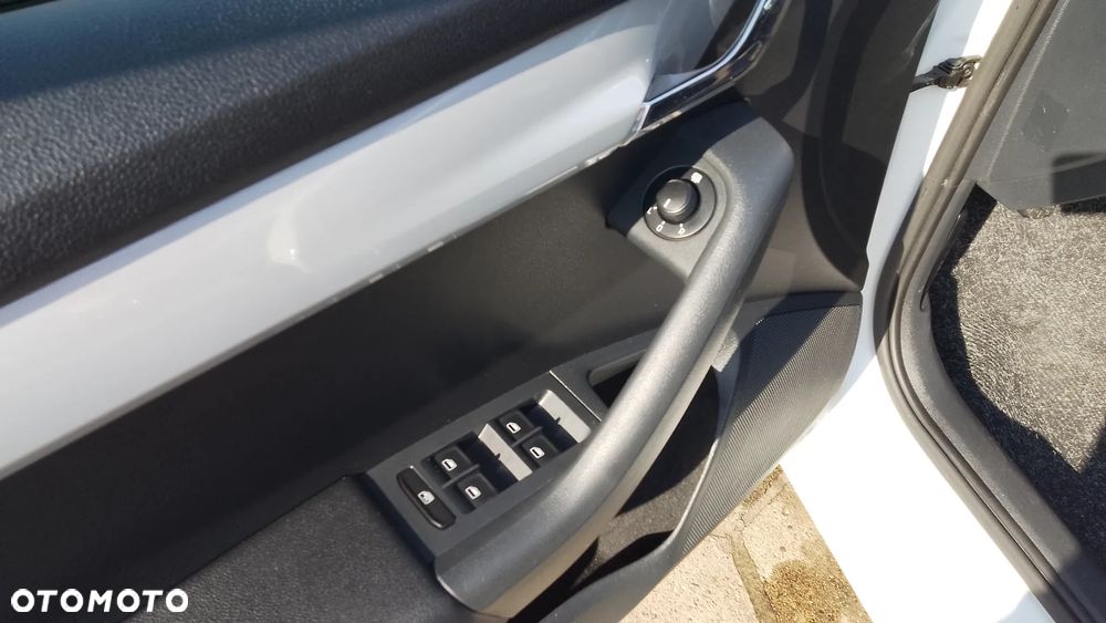 Skoda Octavia 1.6 TDI Edition - 17