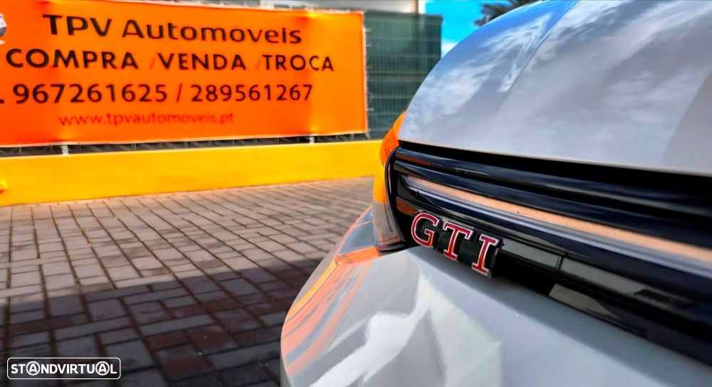 VW Golf 2.0 TSI GTI DSG - 38