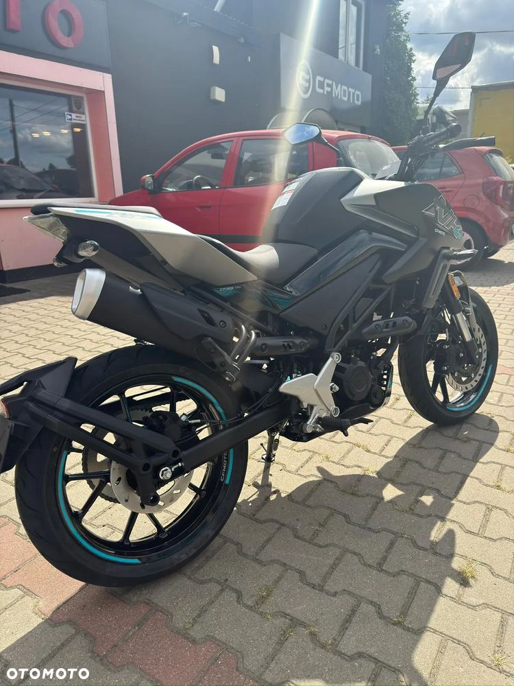 CFMoto NK - 9