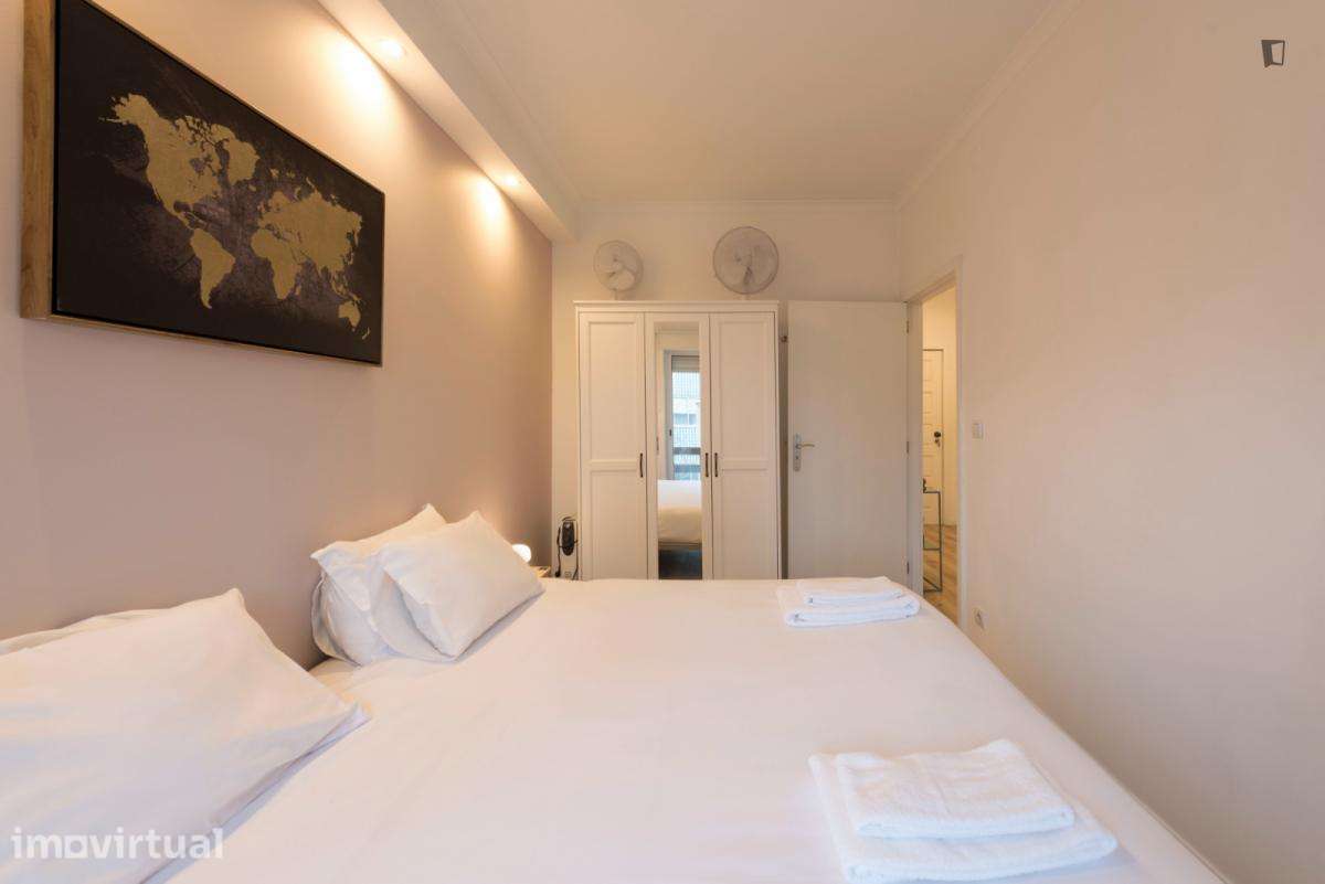 Apartamento com 1 quartos - localizado em Santo Ildefonso Porto - Grande imagem: 5/26