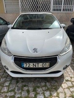 Peugeot 208 1.4 HDi Active - 1