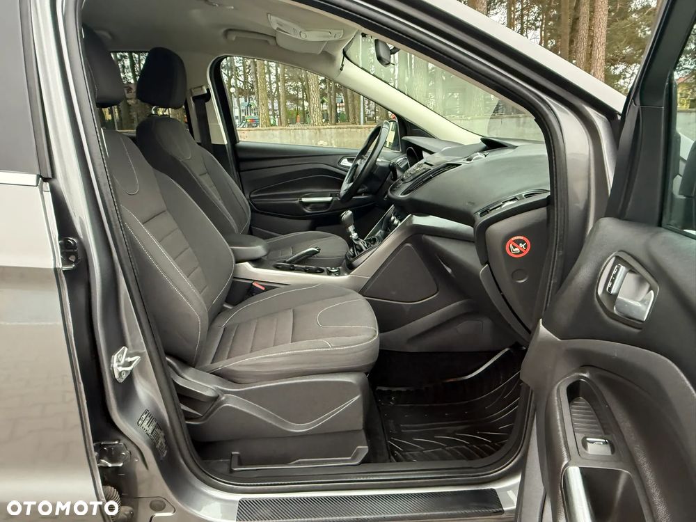 Ford Kuga 2.0 TDCi 4x4 SYNC - 35