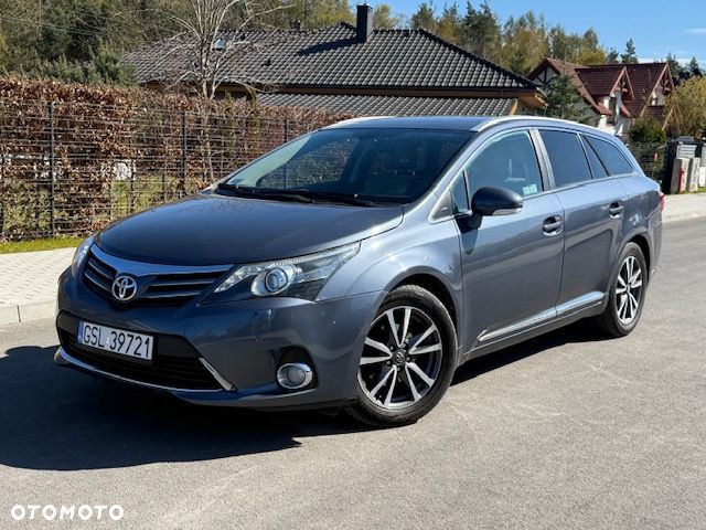 Toyota Avensis 2.0 D-4D Premium - 1