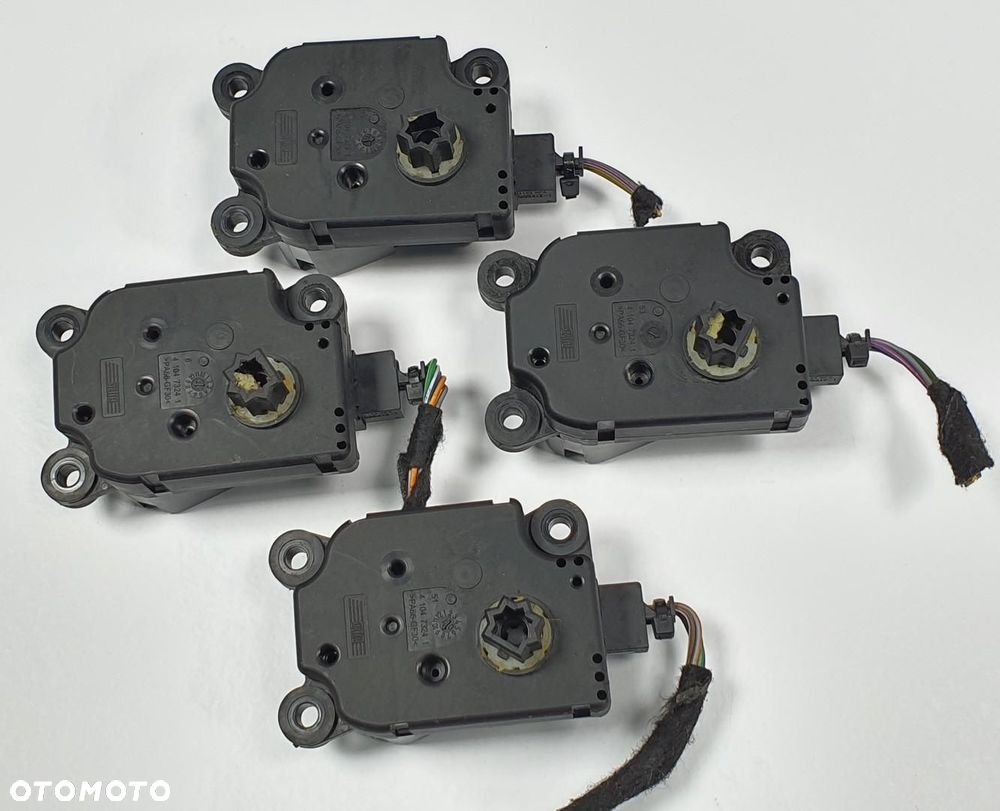 SILNICZEK NAGRZEWNICY FORD MONDEO MK4 3M5H-19E616-AB EAD251 - 3