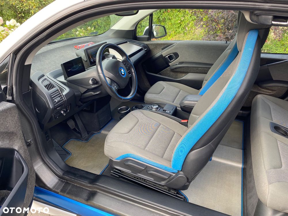 BMW i3 - 15
