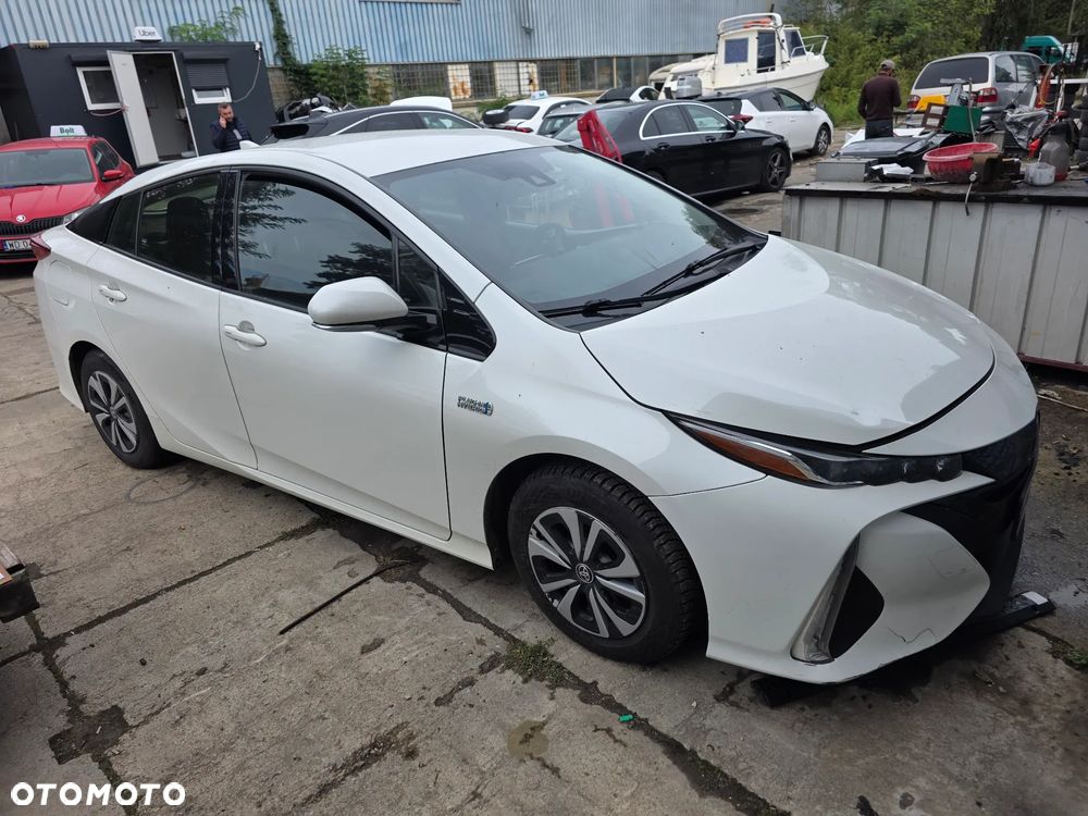 Toyota Prius 1.8 Hybrid Prestige - 1