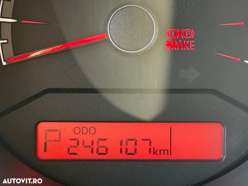 Kia Venga - 13