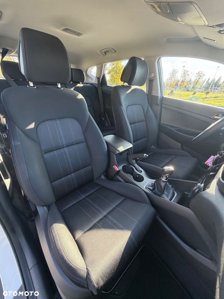 Hyundai Tucson blue 1.6 GDi 2WD Classic - 23