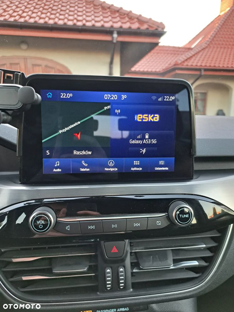 Ford Kuga 2.5 FHEV FWD Titanium - 21