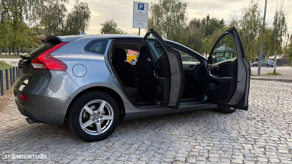 Volvo V40 - 5