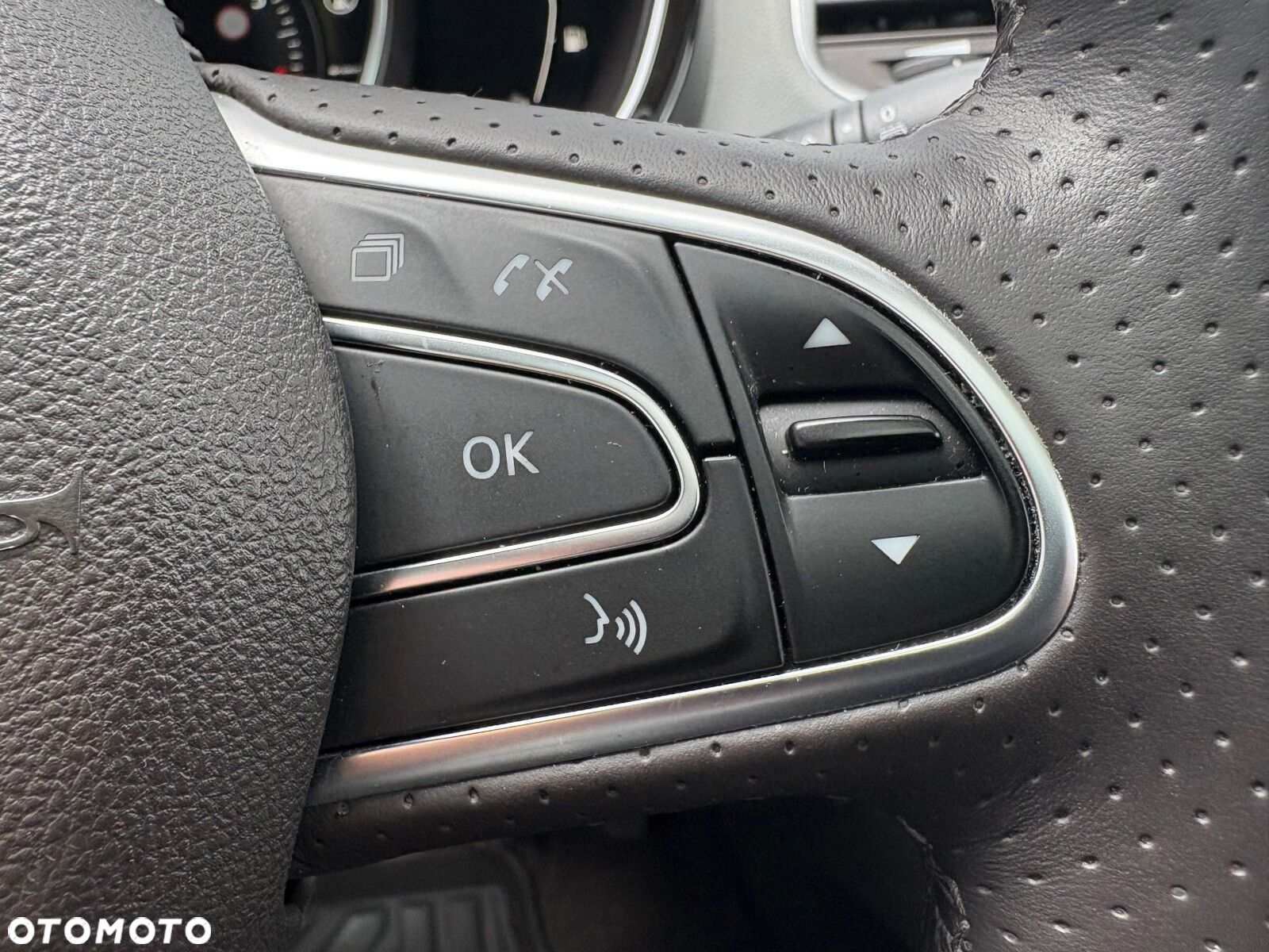 Renault Espace 1.6 TCE Initiale Paris EDC - 28