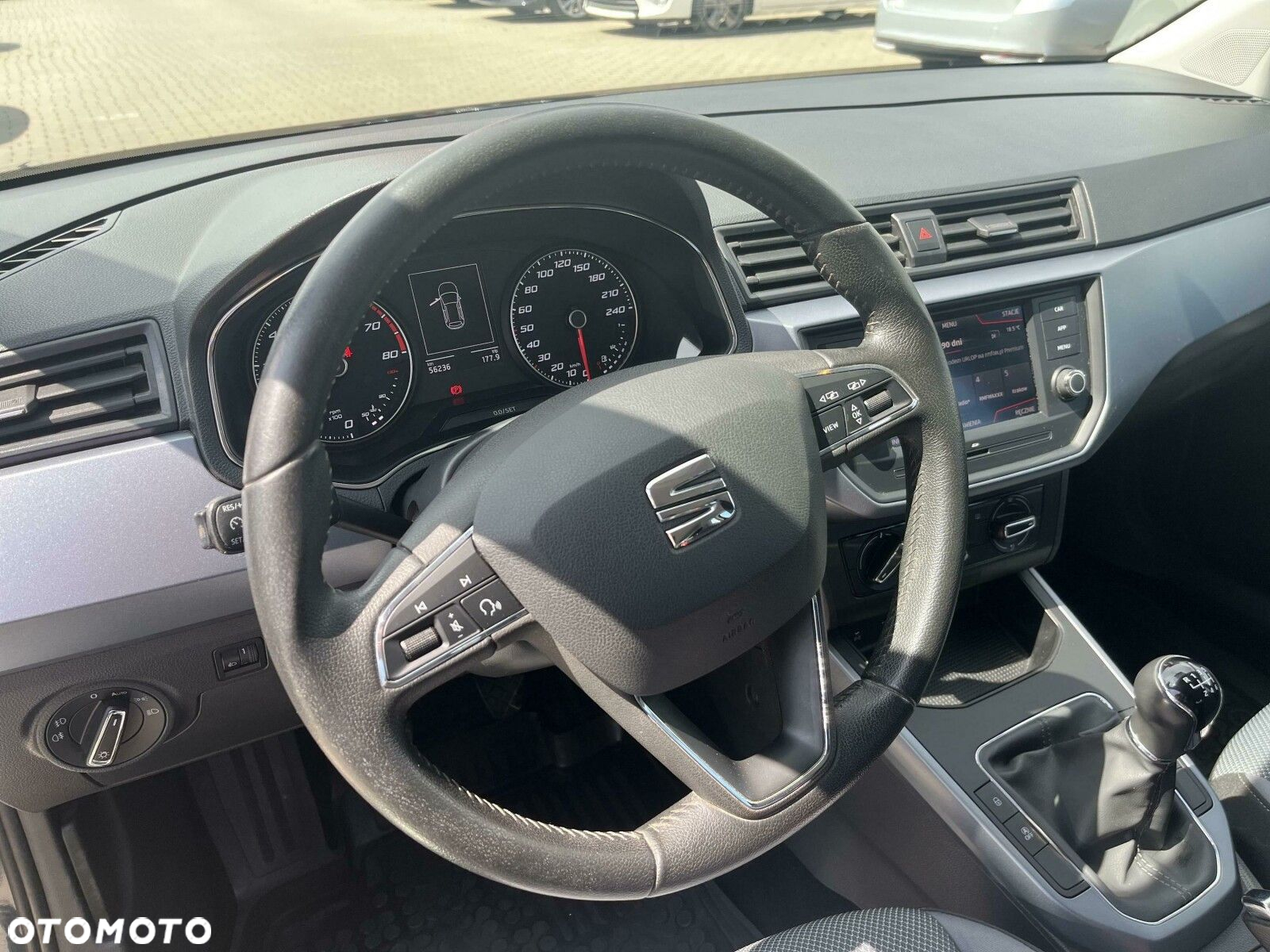 Seat Arona - 10