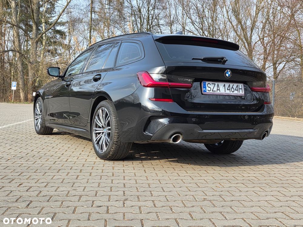 BMW Seria 3 320d xDrive Edition M Sport Shadow - 24