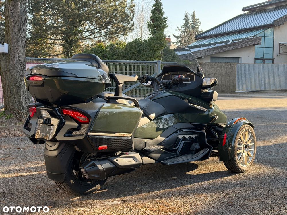 Can-Am Spyder - 5