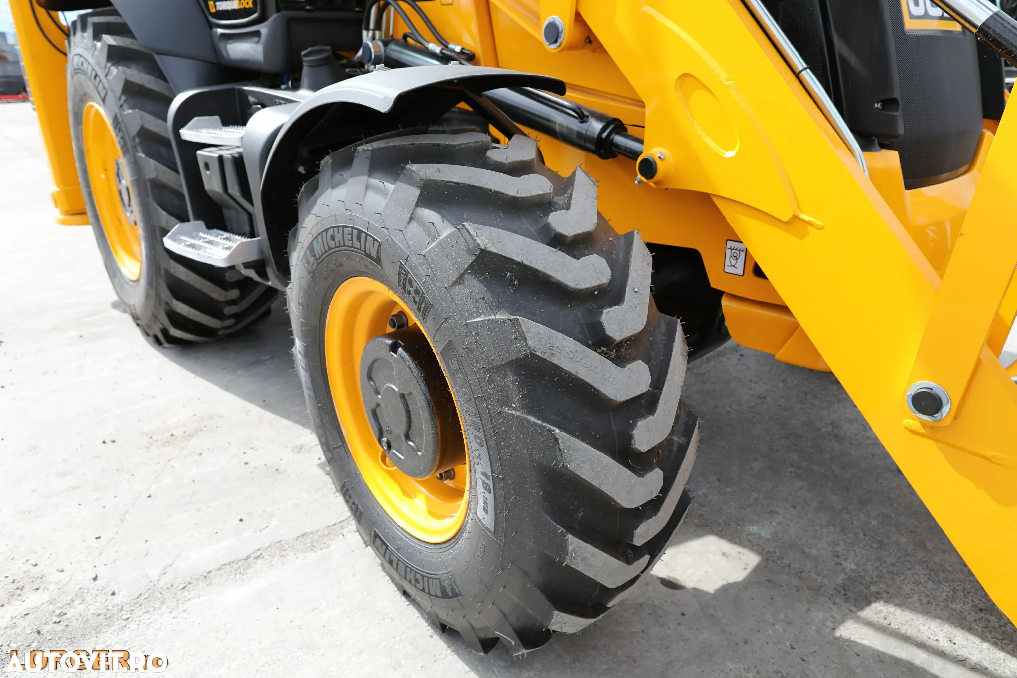 JCB 3CX - 15