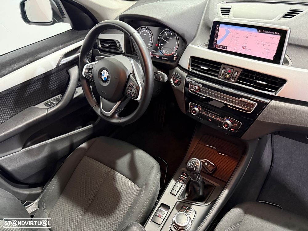 BMW X1 16 d sDrive Line Sport - 16