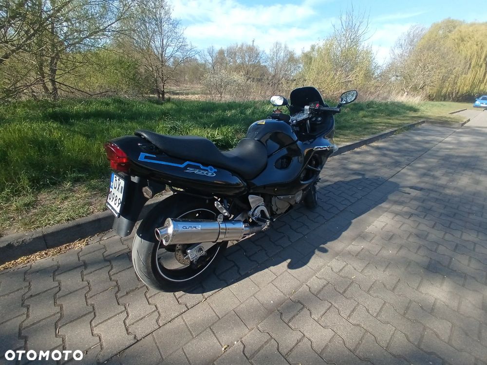 Suzuki GSX-F - Katana - 3