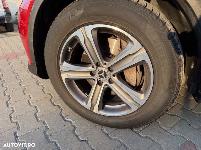 Mercedes-Benz GLC 250 4MATIC - 12