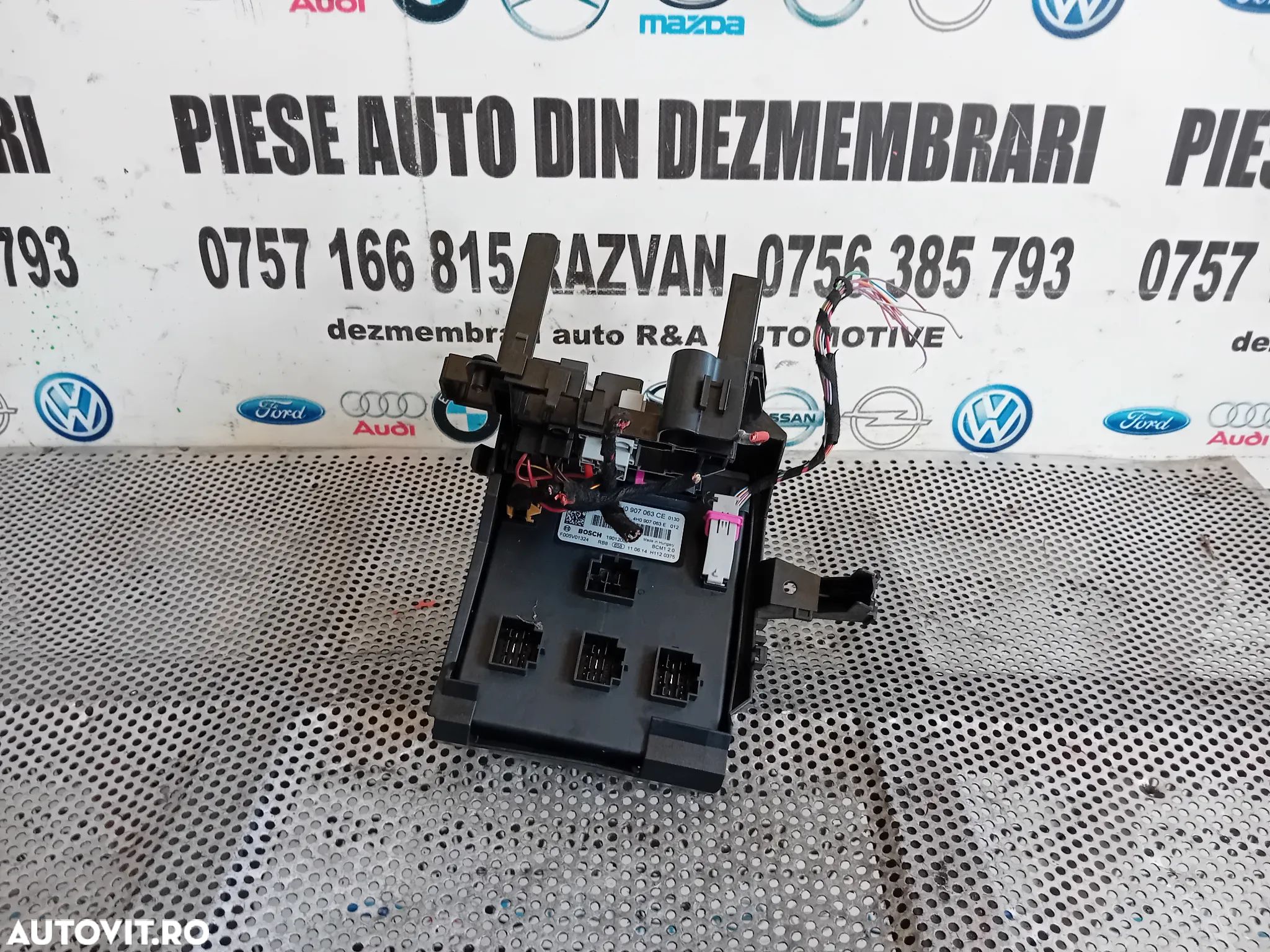 Calculator Modul Confort Audi A6 C7 A5 A8 A4 Cod 4H0907063CE Motor CNH CUtie Automata NYU - 1