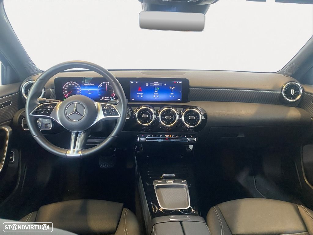 Mercedes-Benz A 250 e - 9