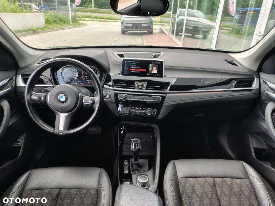 BMW X1 - 13