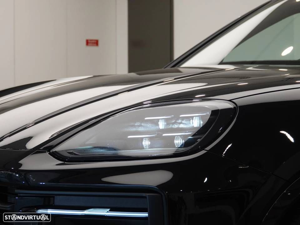 Porsche Cayenne E-Hybrid Black Edition - 14