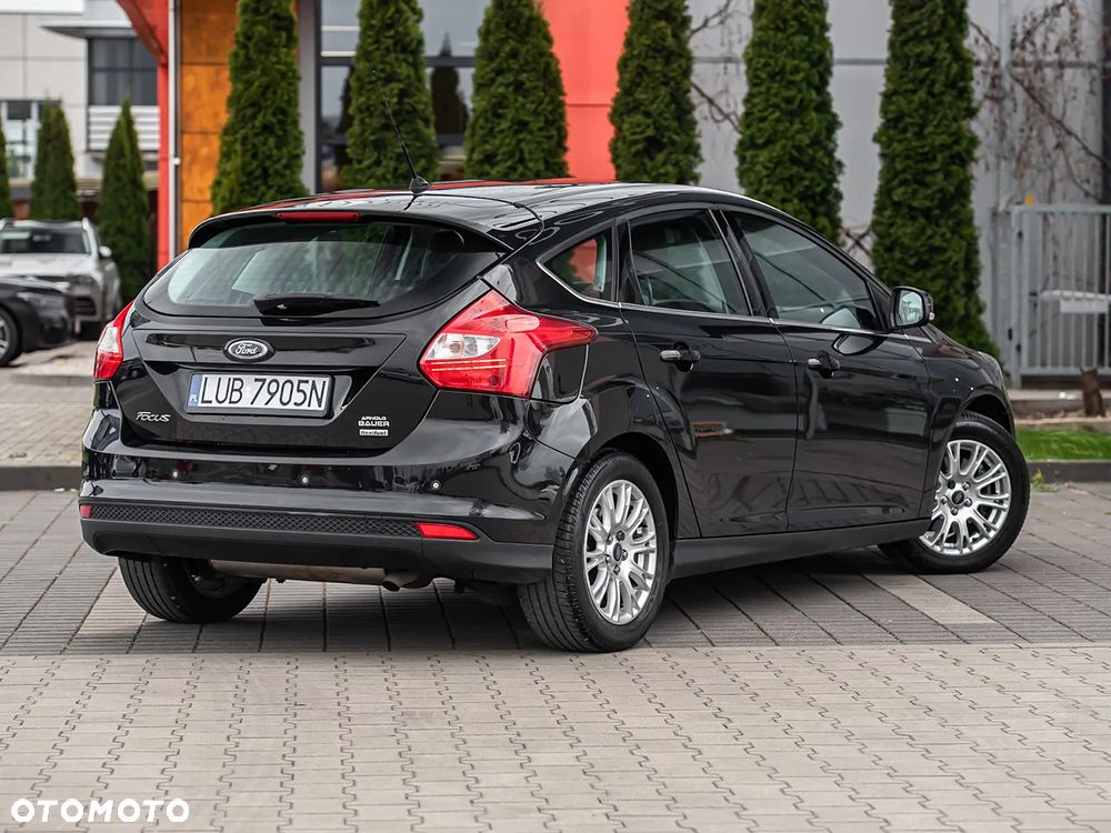 Ford Focus - 8