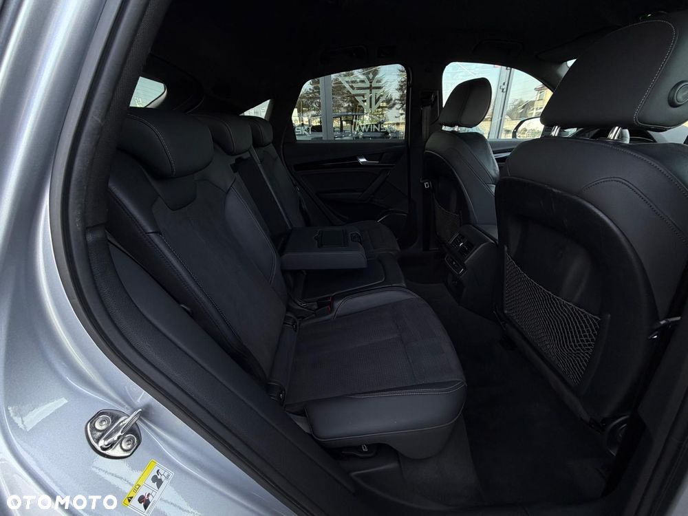Audi Q5 Sportback 40 TDI quattro S tronic S line - 22