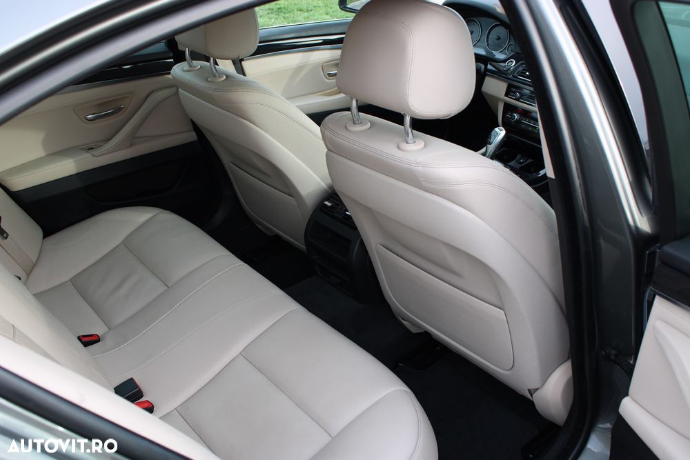 BMW Seria 5 520d Aut. - 8