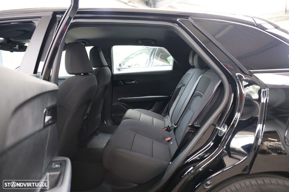 MG MG4 51 kWh Standard - 8