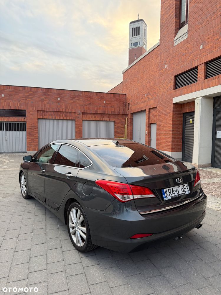 Hyundai i40 1.6 GDI Comfort + - 21