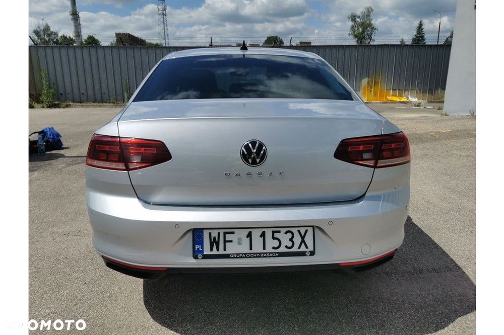 Volkswagen Passat 2.0 TDI EVO Essence - 5