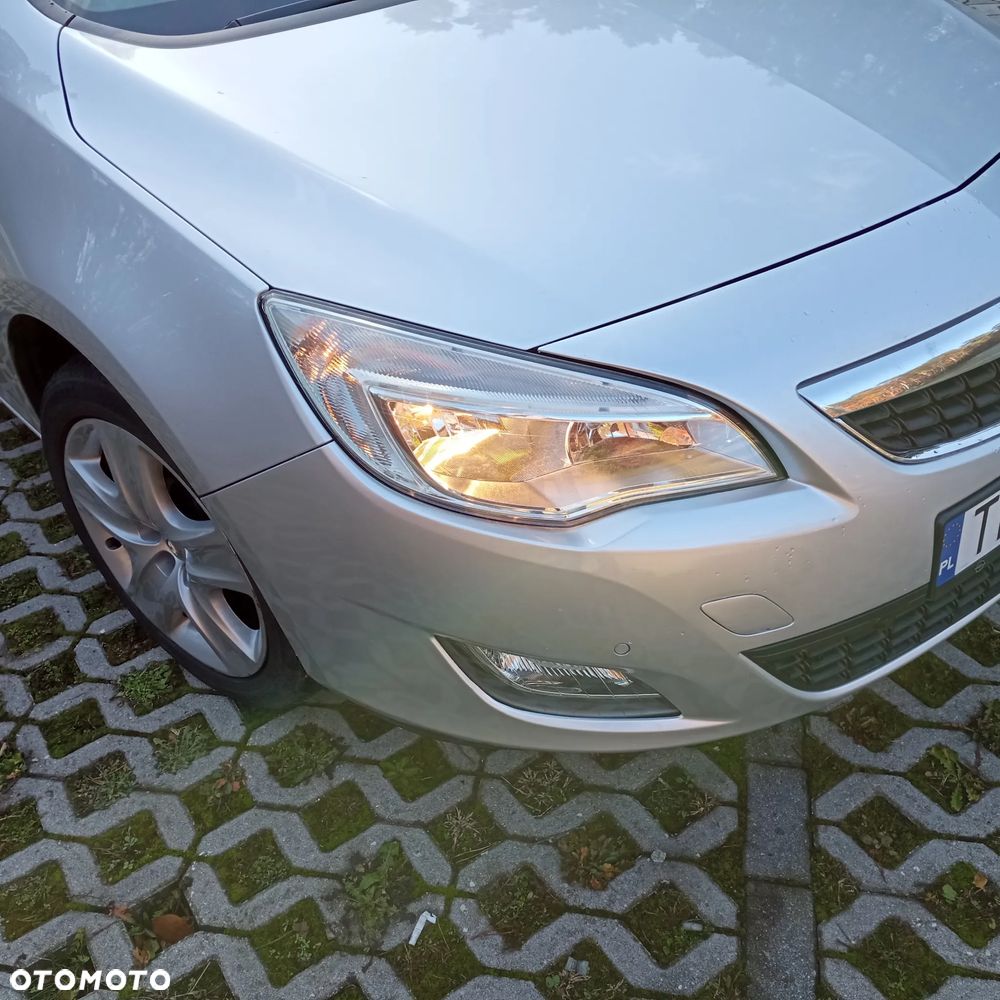 Opel Astra 1.6 Cosmo - 3