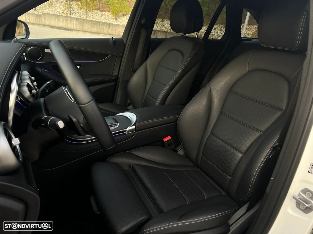 Mercedes-Benz GLC 300 de 4Matic - 21