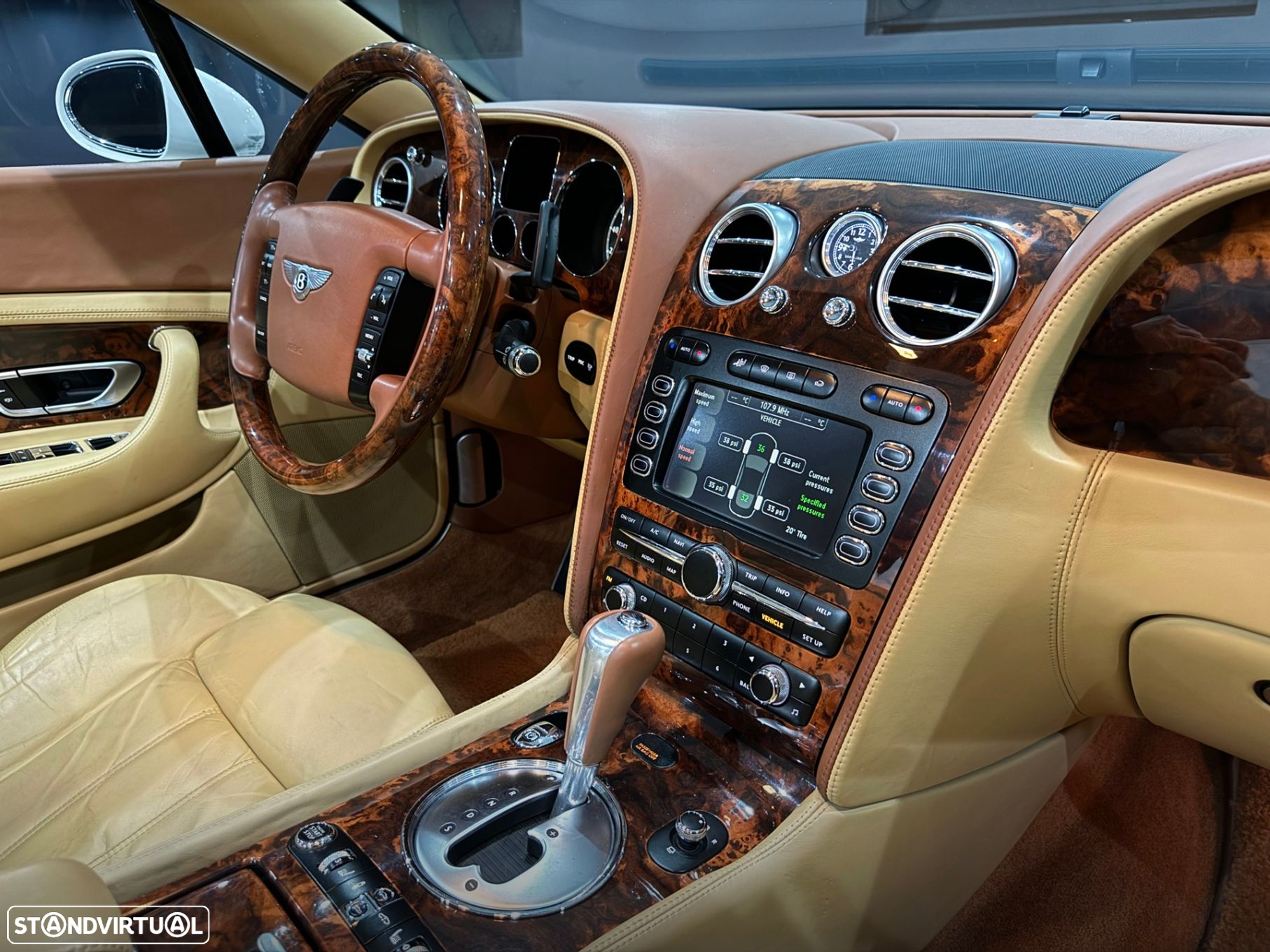 Bentley Continental Cabrio GTC - 34