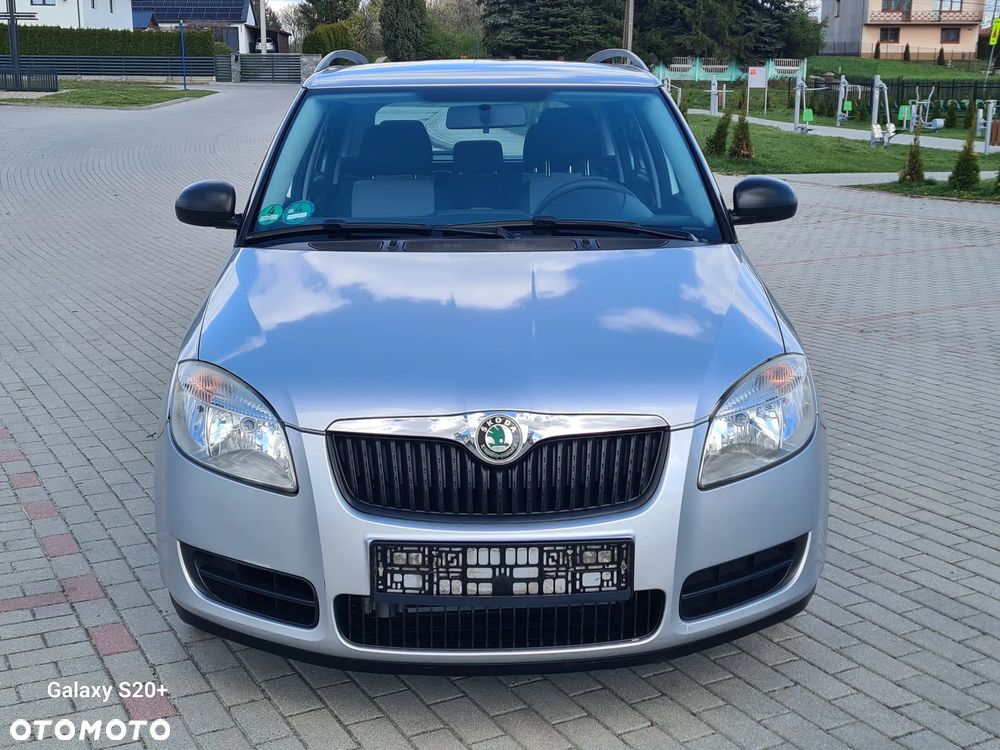 Skoda Fabia - 4