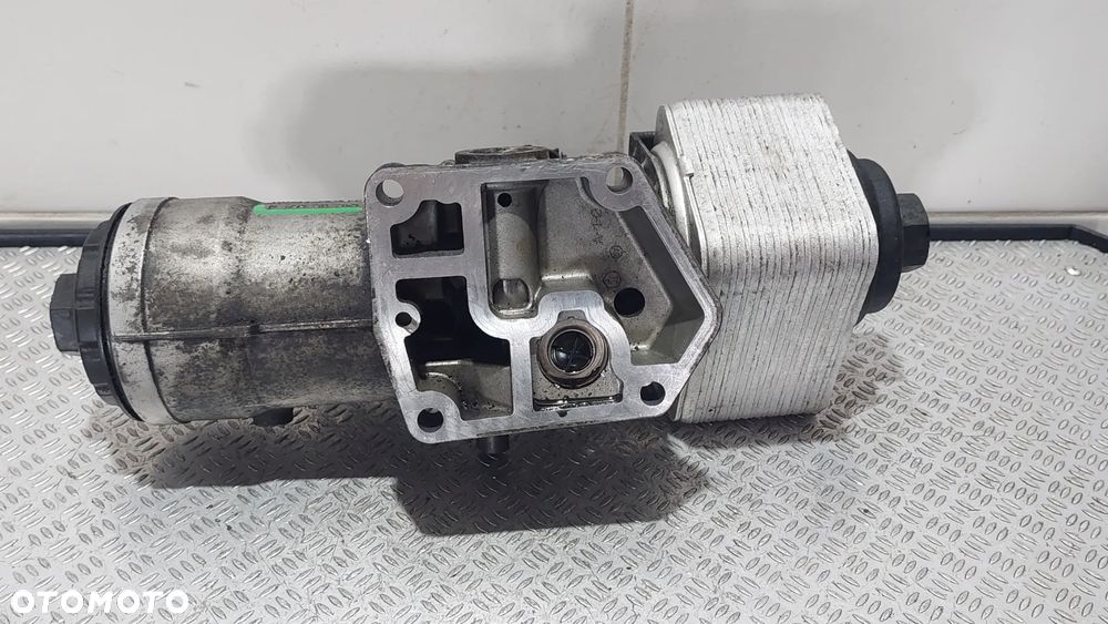 OBUDOWA FILTRA OLEJU SEAT LEON 2,0TDI KOD BKD R2007 NR 045115389J - 3
