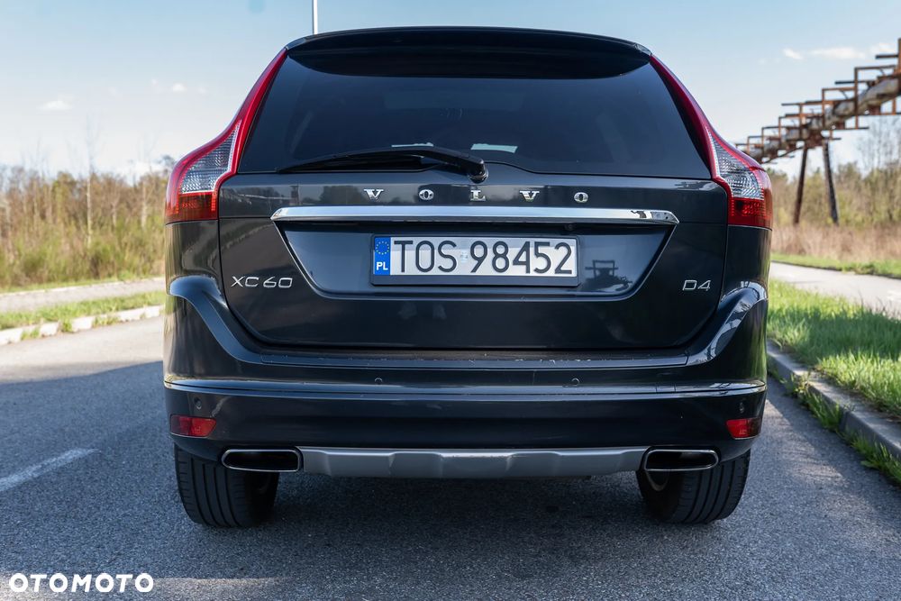 Volvo XC 60 D4 Summum - 8