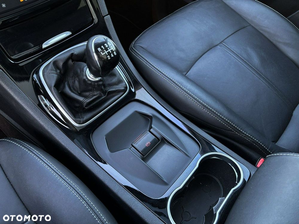 Ford S-Max 2.0 TDCi DPF Titanium X - 14