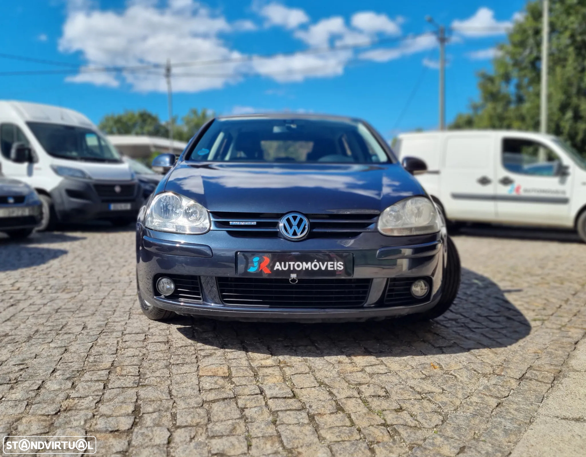 VW Golf 1.9 TDi BlueM. Trend. AC - 2