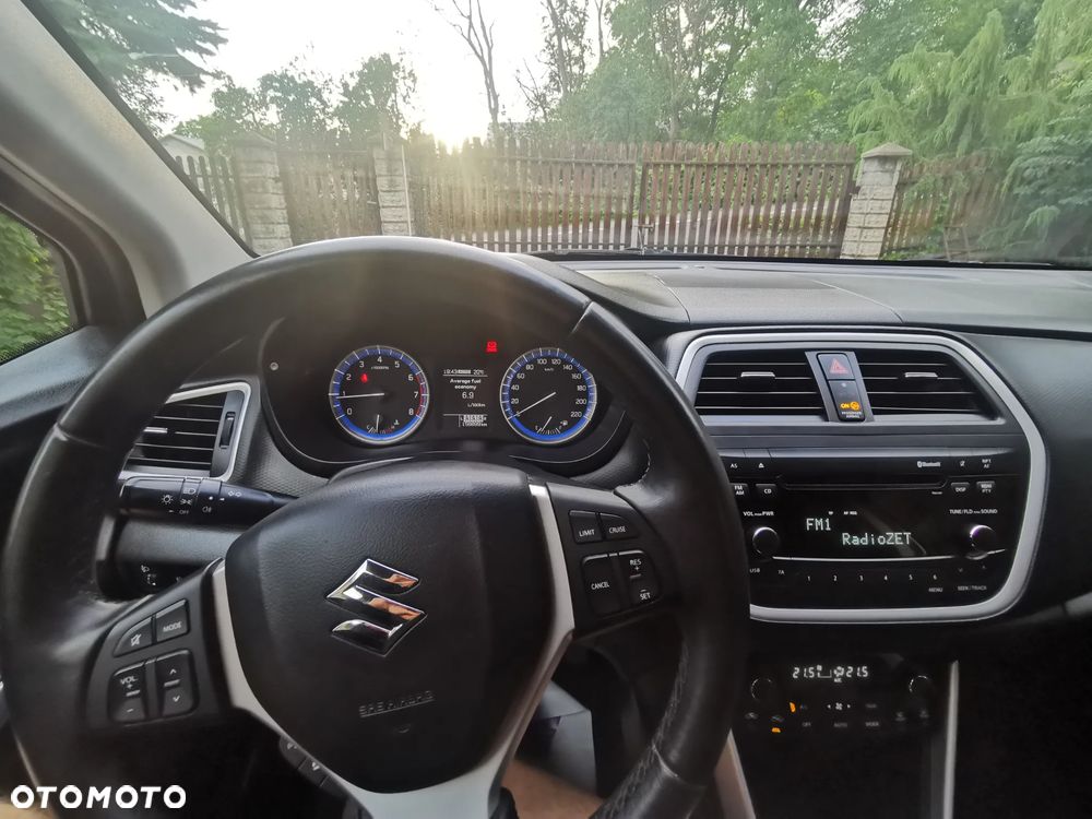 Suzuki SX4 1.6 Comfort Plus 4WD - 16
