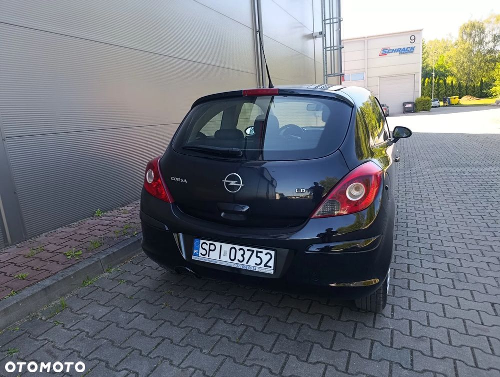 Opel Corsa 1.3 CDTI - 11
