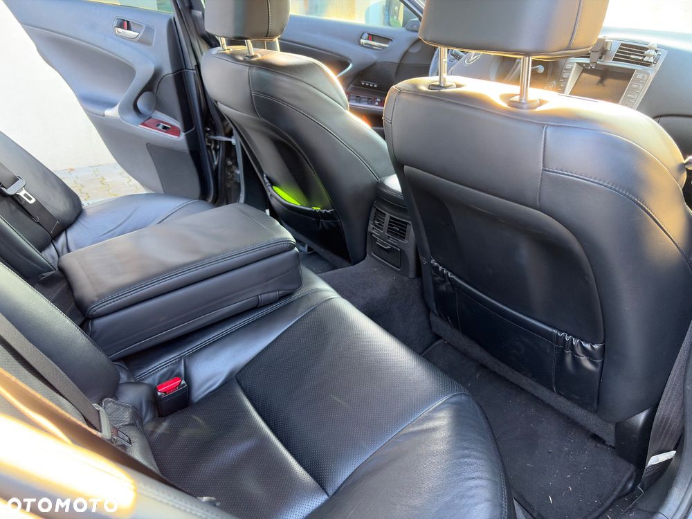 Lexus IS 220 D Prestige - 4
