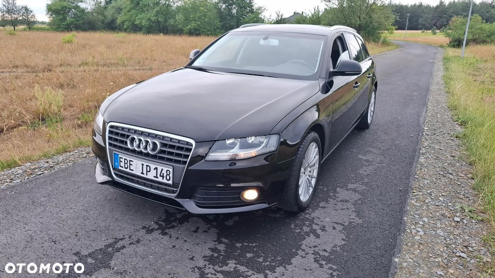 Audi A4 Avant 2.0 TDI DPF Ambiente - 6