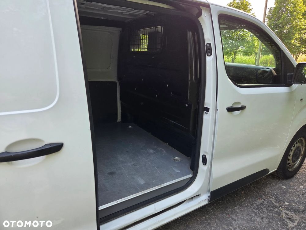 Toyota Proace L2H1 - 24