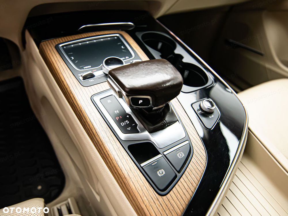 Audi Q7 3.0 TDI Quattro Tiptronic - 26