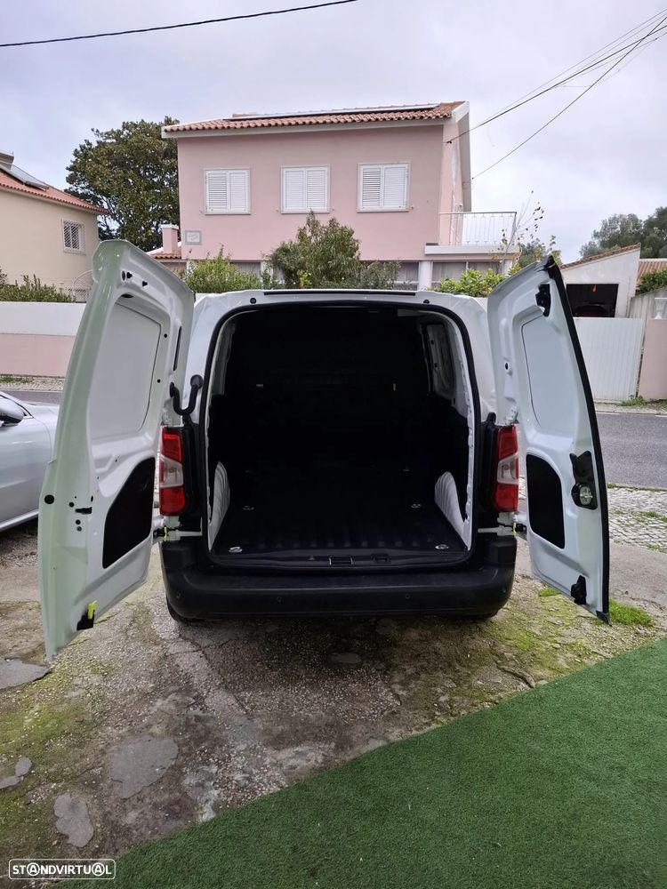 Peugeot Partener  1.5 Blue HDI Pro Standard 3 lugares - 25