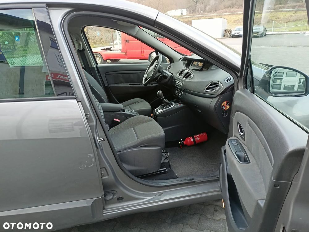 Renault Scenic - 19