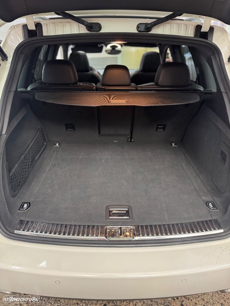 Porsche Cayenne S Hybrid - 7