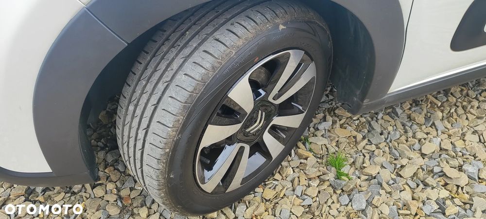 Citroën C3 1.2 PureTech Exclusive - 10